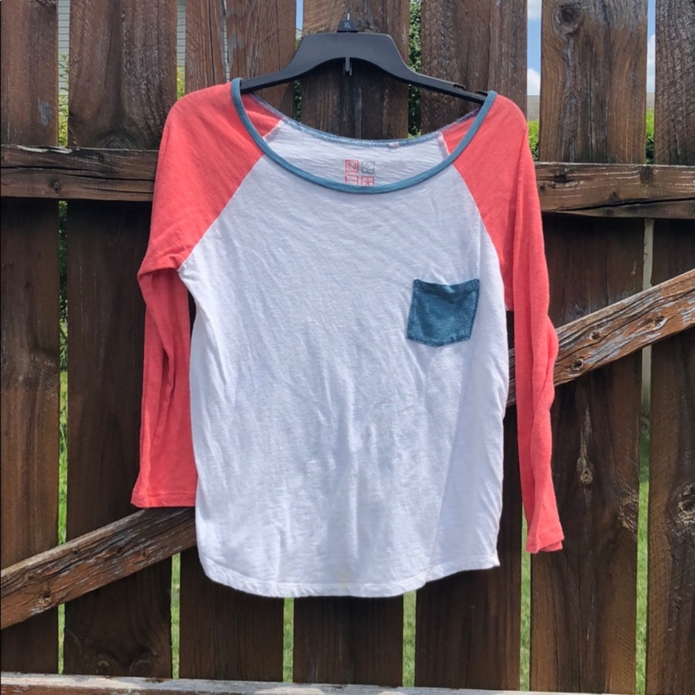 Baseball tee